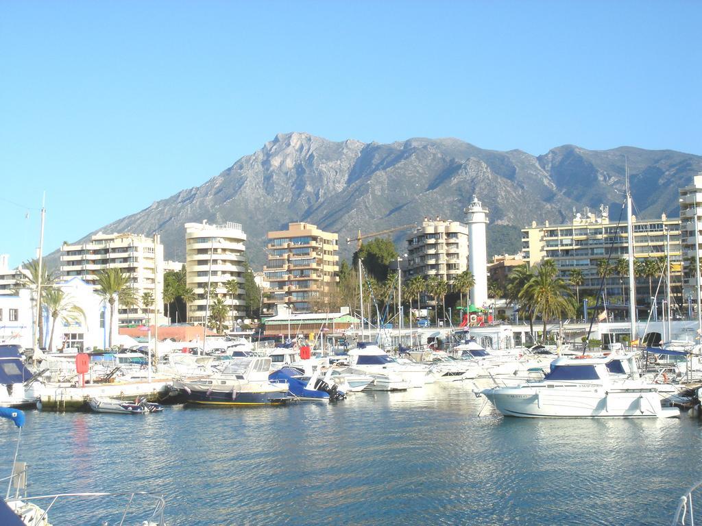 Hotel El Faro Marbella Exterior foto